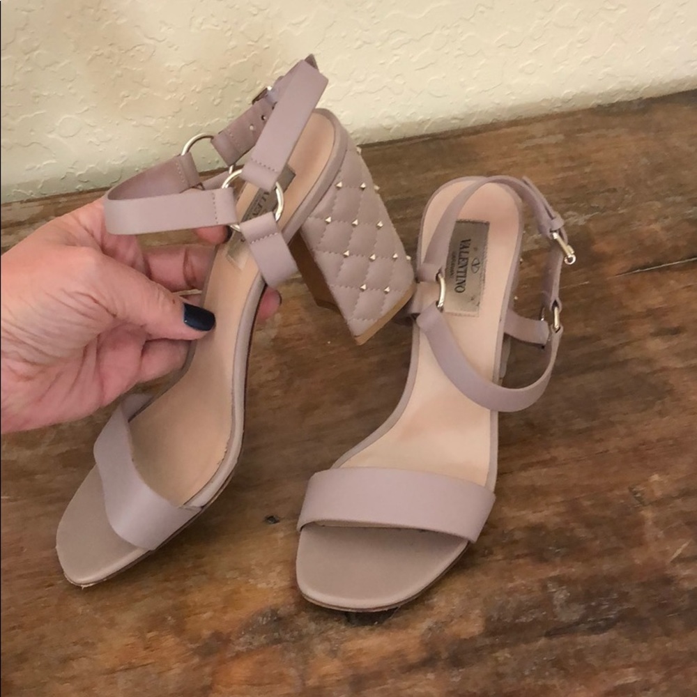 💯authentic VALENTINO Garavani